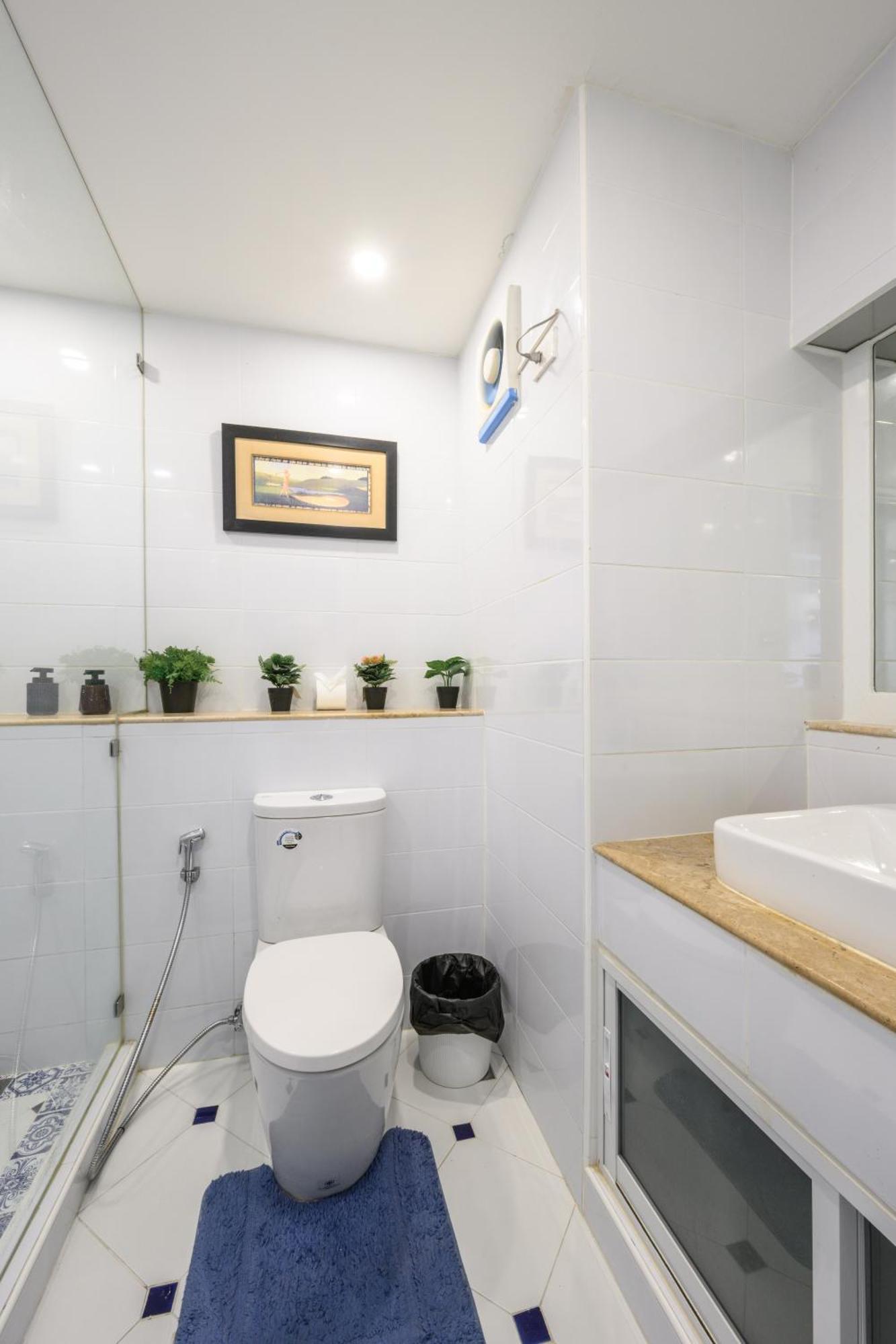 Jomtien Beachfront Stylish Studio , Stunning Seaview , Big Pool Екстер'єр фото